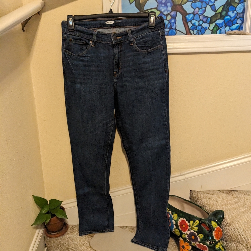 Old Navy women's size 8 boyfriend jeans - Picture 4 of 4